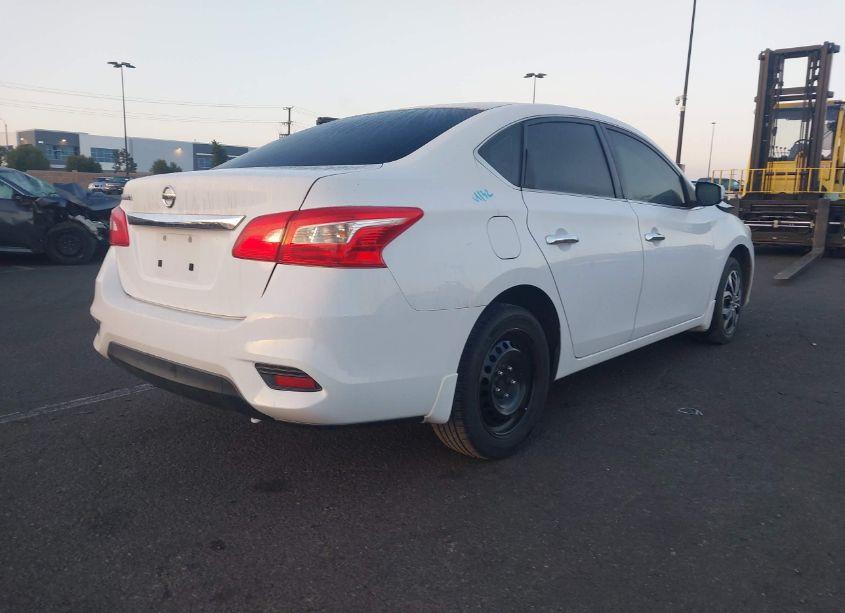 Photo 4 of 2016 Nissan Sentra S (VIN 3N1AB7AP2GY271941)