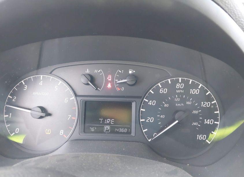 Photo 7 of 2016 Nissan Sentra S (VIN 3N1AB7AP2GY271941)