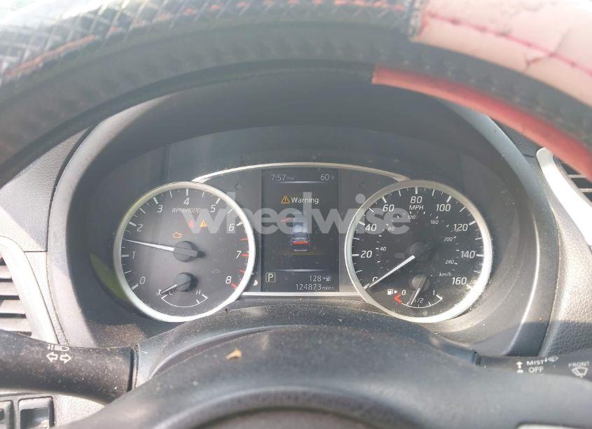 Photo 7 of 2016 Nissan Sentra SV (VIN 3N1AB7AP2GY273818)