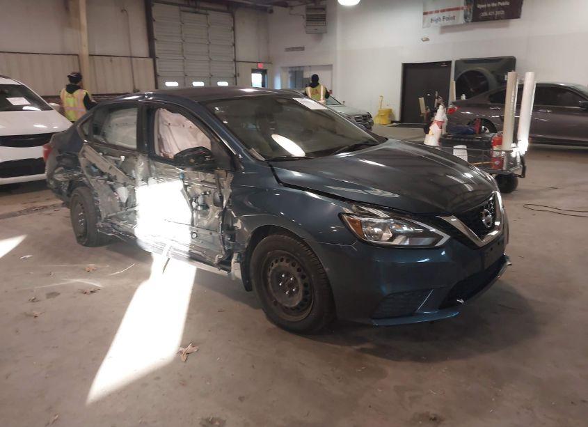 2016 Nissan Sentra SV (VIN 3N1AB7AP2GY277545) main photo