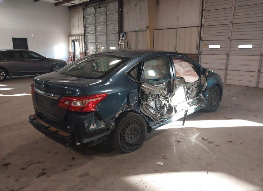 Photo 4 of 2016 Nissan Sentra SV (VIN 3N1AB7AP2GY277545)