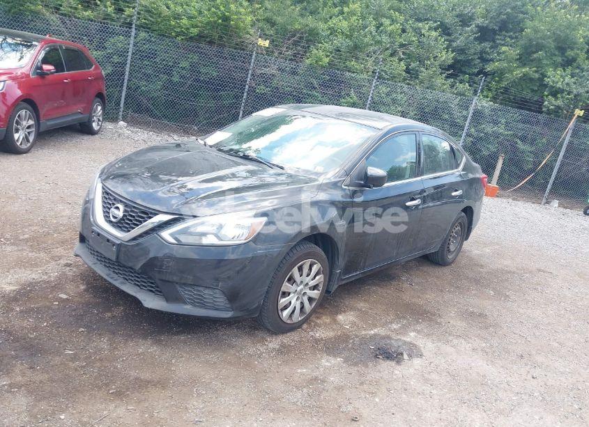 Photo 2 of 2016 Nissan Sentra SV (VIN 3N1AB7AP2GY287301)