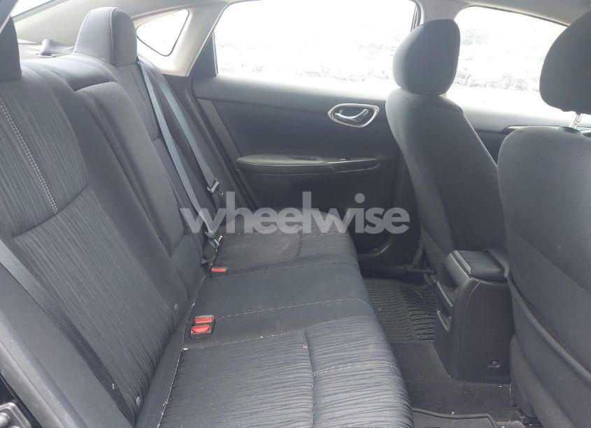 Photo 8 of 2016 Nissan Sentra SV (VIN 3N1AB7AP2GY287301)