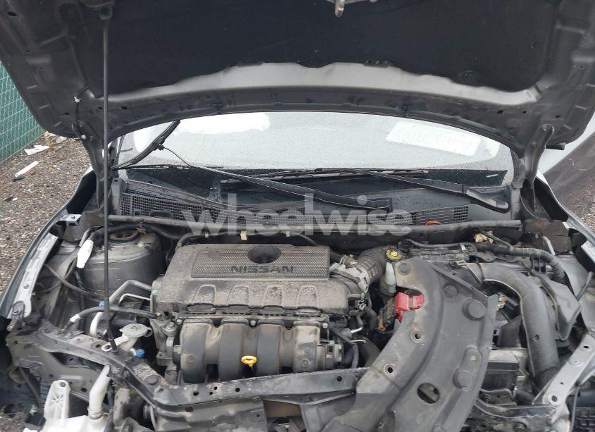 Photo 10 of 2016 Nissan Sentra S (VIN 3N1AB7AP2GY293714)