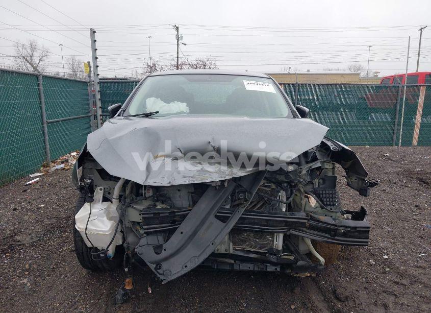 Photo 6 of 2016 Nissan Sentra S (VIN 3N1AB7AP2GY293714)