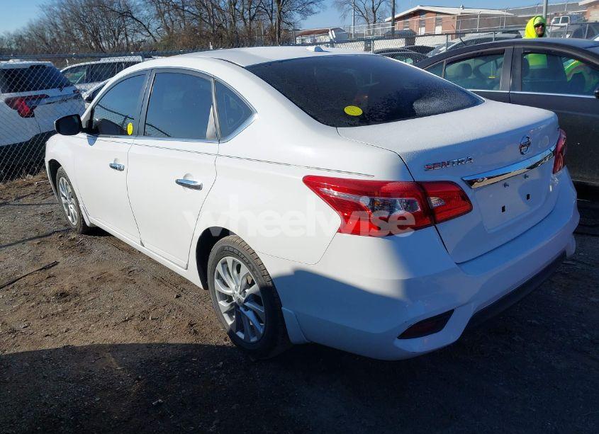 Photo 3 of 2016 Nissan Sentra SV (VIN 3N1AB7AP2GY322449)