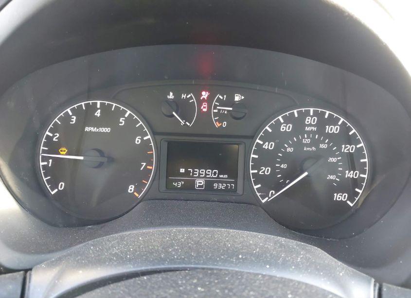 Photo 7 of 2016 Nissan Sentra S (VIN 3N1AB7AP2GY332656)