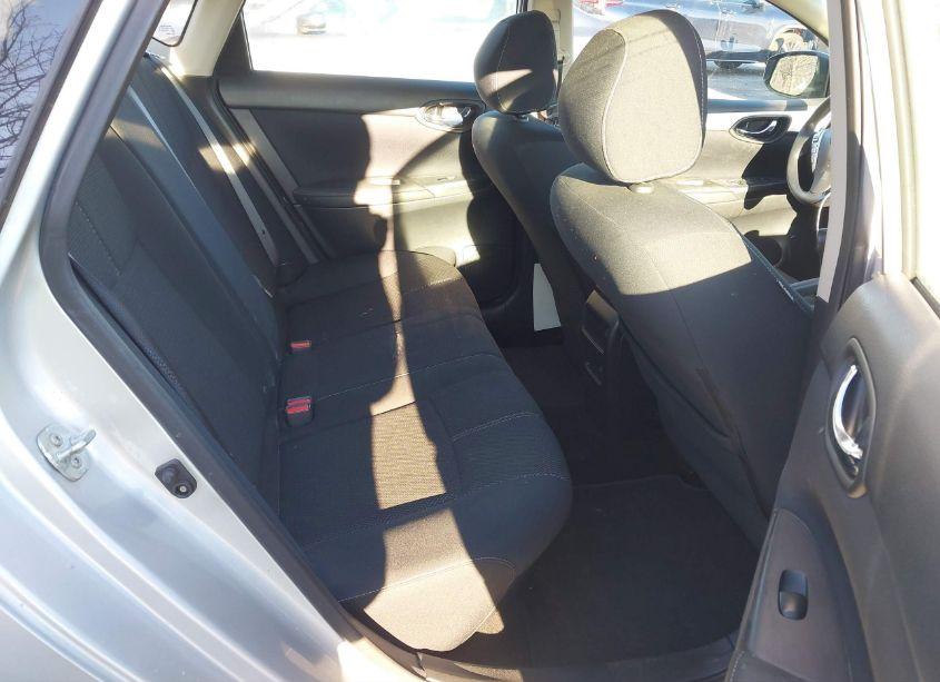 Photo 8 of 2016 Nissan Sentra S (VIN 3N1AB7AP2GY332656)