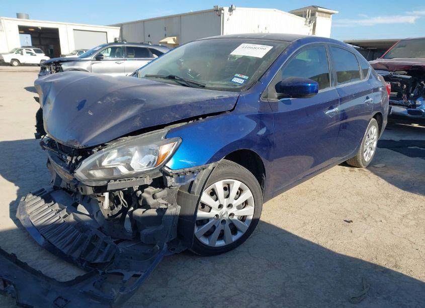 Photo 2 of 2016 Nissan Sentra S (VIN 3N1AB7AP2GY336593)