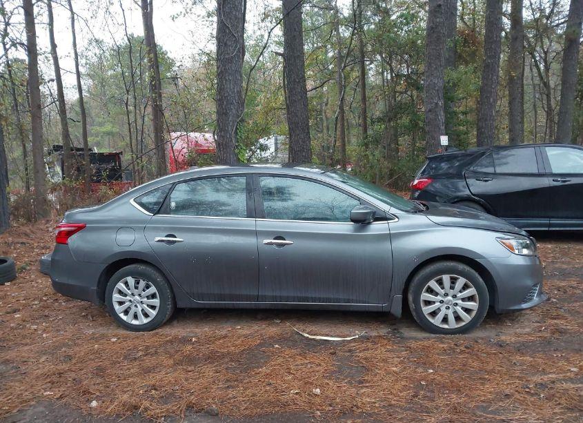 Photo 13 of 2017 Nissan Sentra SV (VIN 3N1AB7AP2HL660383)