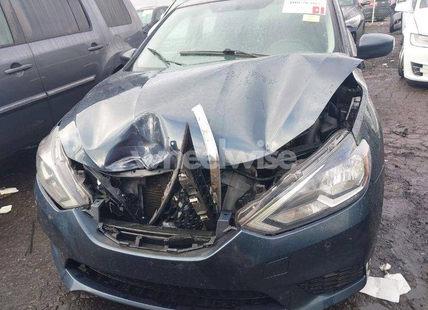 Photo 12 of 2017 Nissan Sentra SV (VIN 3N1AB7AP2HL667835)