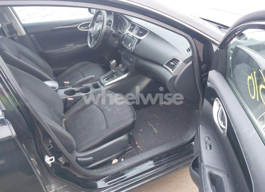 Photo 5 of 2017 Nissan Sentra SV (VIN 3N1AB7AP2HL704642)