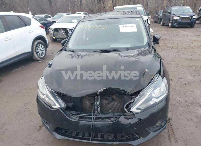 Photo 6 of 2017 Nissan Sentra SV (VIN 3N1AB7AP2HL704642)