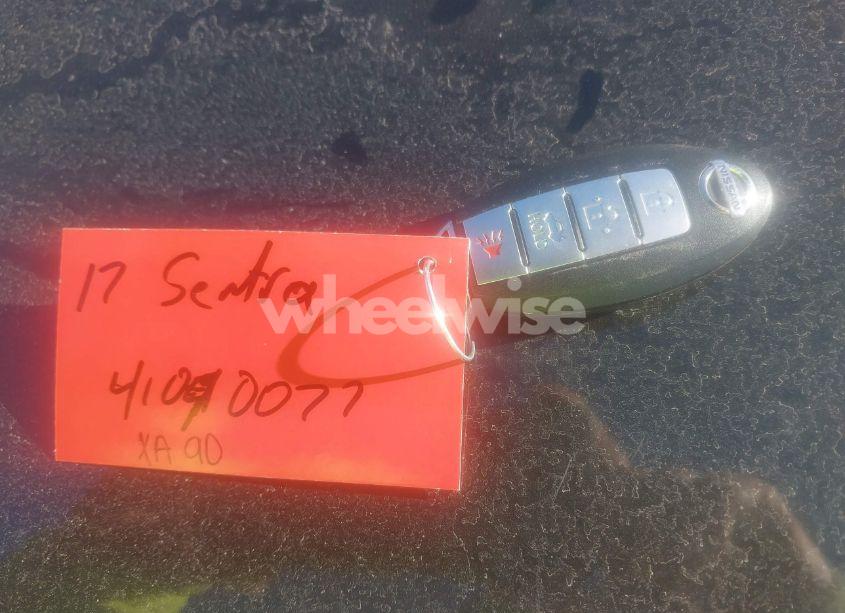 Photo 11 of 2017 Nissan Sentra SV (VIN 3N1AB7AP2HL711302)