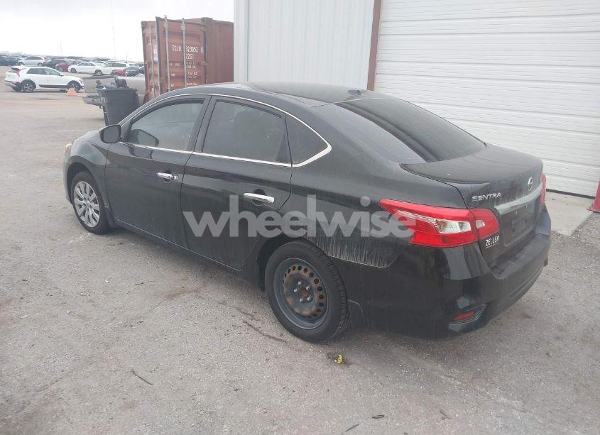 Photo 3 of 2017 Nissan Sentra SV (VIN 3N1AB7AP2HL711302)