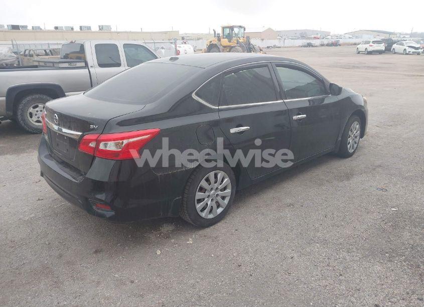 Photo 4 of 2017 Nissan Sentra SV (VIN 3N1AB7AP2HL711302)