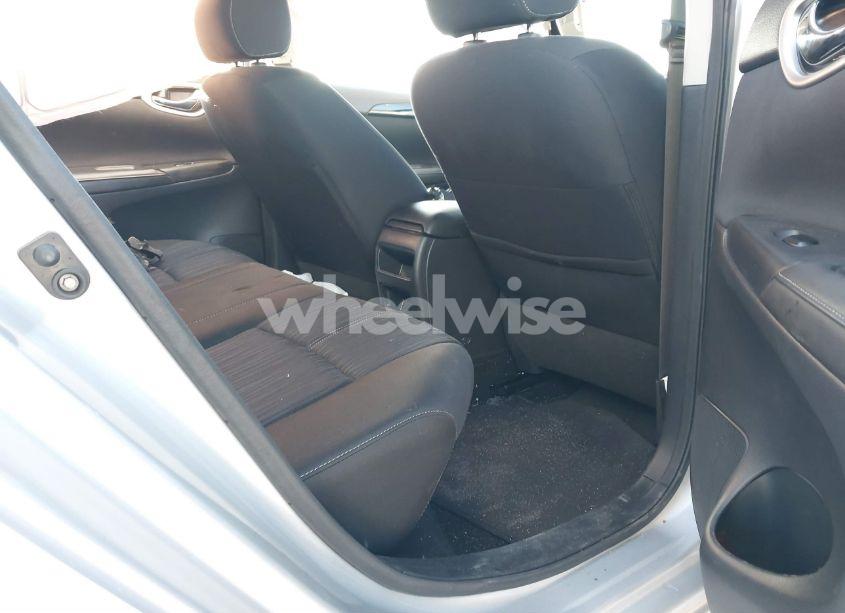 Photo 8 of 2017 Nissan Sentra SV (VIN 3N1AB7AP2HL712126)