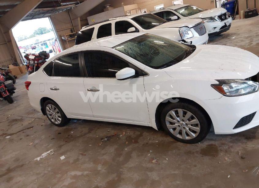 Photo 13 of 2017 Nissan Sentra SV (VIN 3N1AB7AP2HY215953)