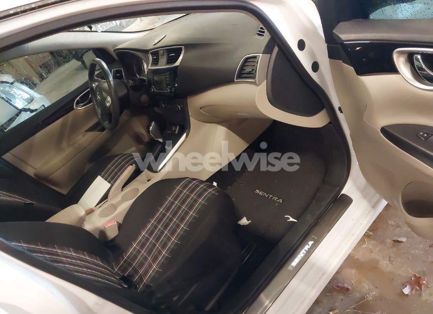 Photo 5 of 2017 Nissan Sentra SV (VIN 3N1AB7AP2HY215953)