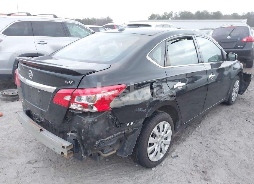 Photo 4 of 2017 Nissan Sentra SV (VIN 3N1AB7AP2HY220036)