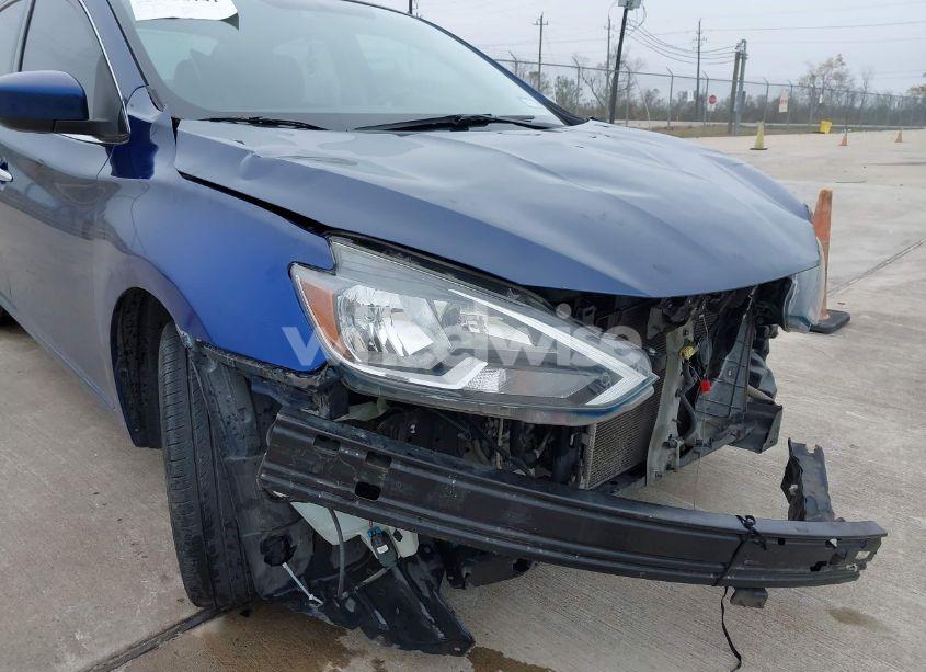 Photo 6 of 2017 Nissan Sentra S (VIN 3N1AB7AP2HY227424)