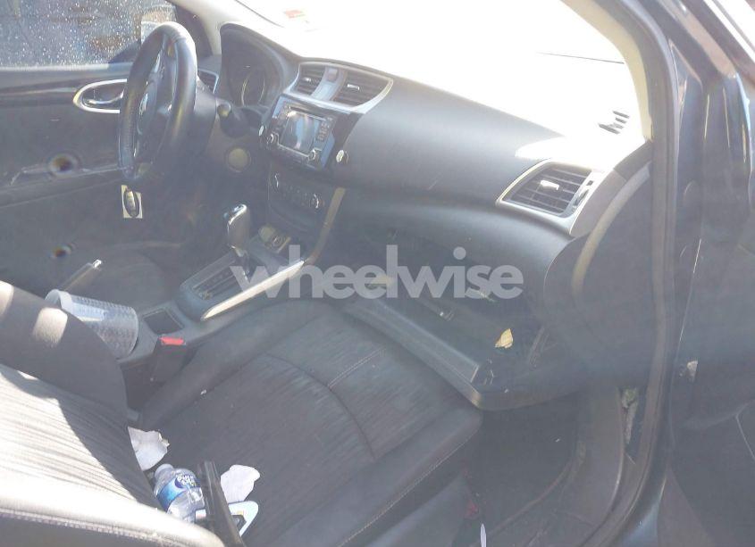 Photo 5 of 2017 Nissan Sentra SV (VIN 3N1AB7AP2HY229108)