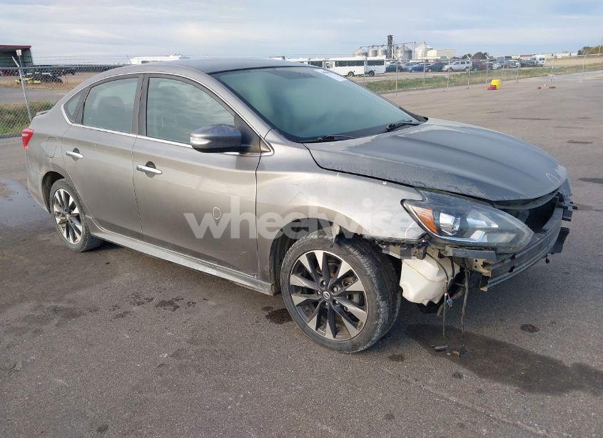 2017 Nissan Sentra SR (VIN 3N1AB7AP2HY234874) main photo