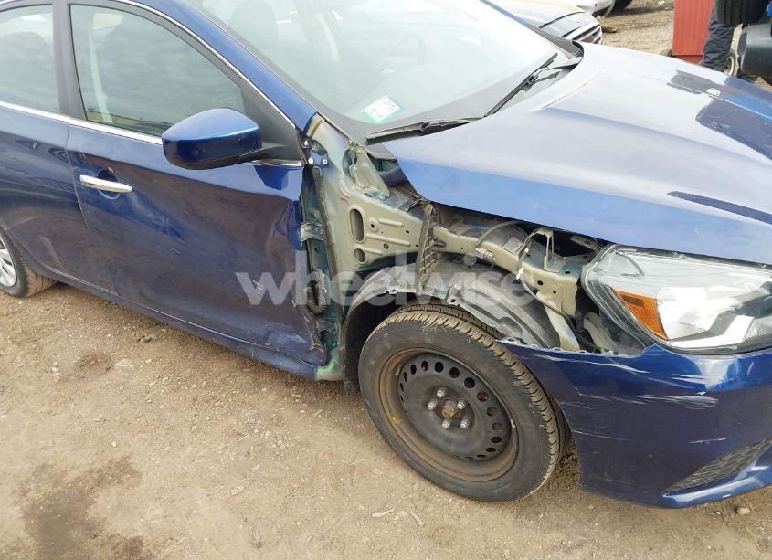 Photo 6 of 2017 Nissan Sentra S (VIN 3N1AB7AP2HY267079)