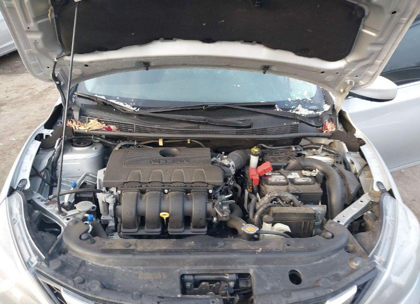 Photo 10 of 2017 Nissan Sentra SV (VIN 3N1AB7AP2HY274324)