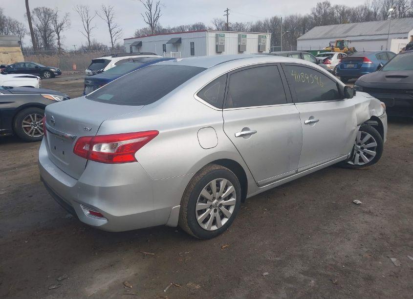 Photo 4 of 2017 Nissan Sentra SV (VIN 3N1AB7AP2HY274324)