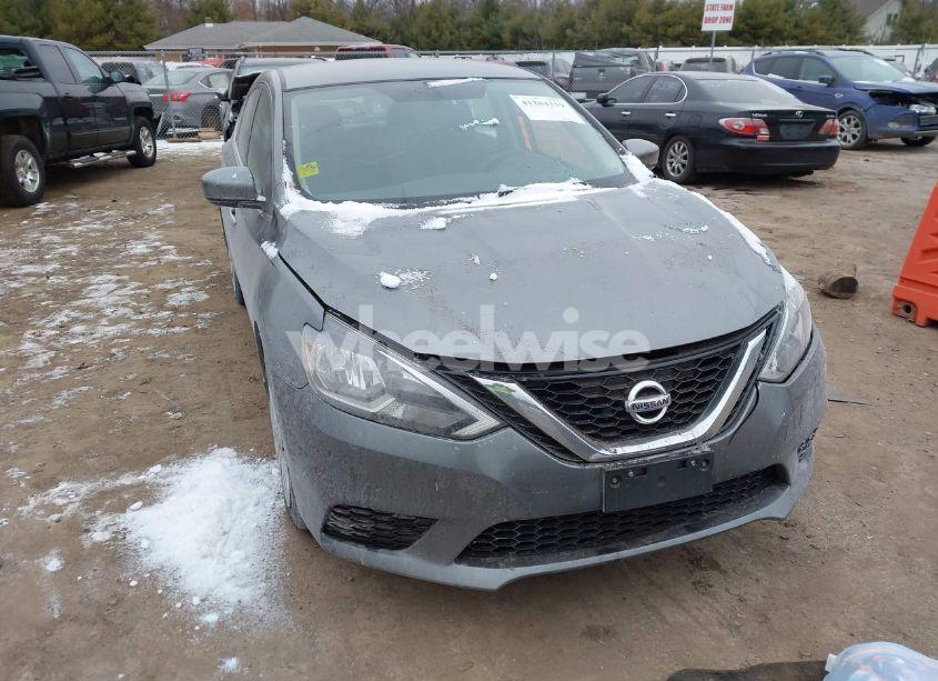 2017 Nissan Sentra SV (VIN 3N1AB7AP2HY274548) main photo