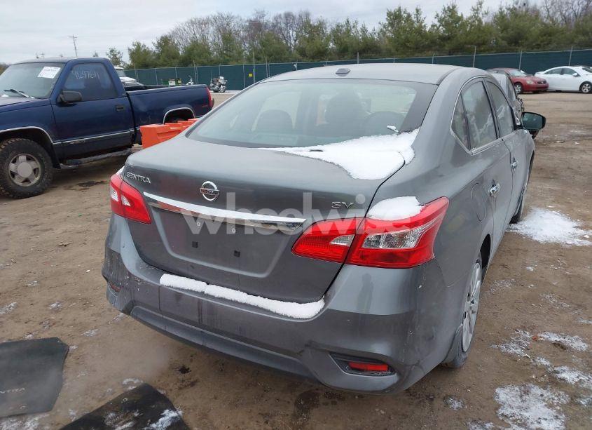 Photo 4 of 2017 Nissan Sentra SV (VIN 3N1AB7AP2HY274548)