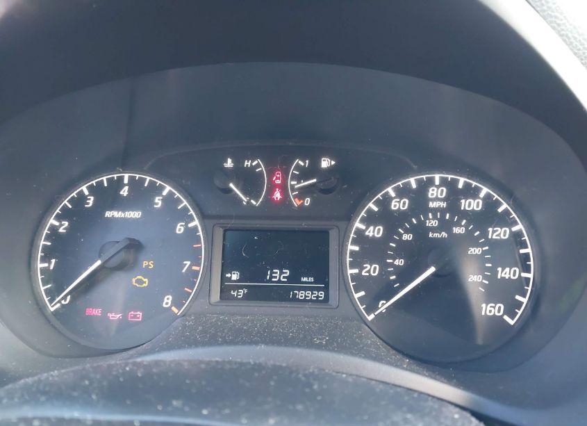 Photo 7 of 2017 Nissan Sentra S (VIN 3N1AB7AP2HY275893)