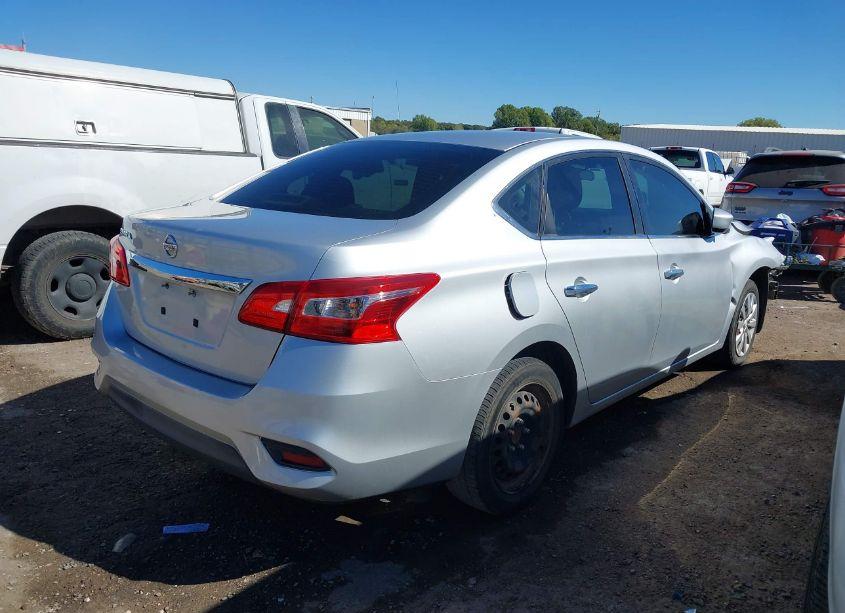 Photo 4 of 2017 Nissan Sentra S (VIN 3N1AB7AP2HY278339)