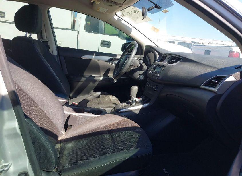 Photo 5 of 2017 Nissan Sentra S (VIN 3N1AB7AP2HY278339)