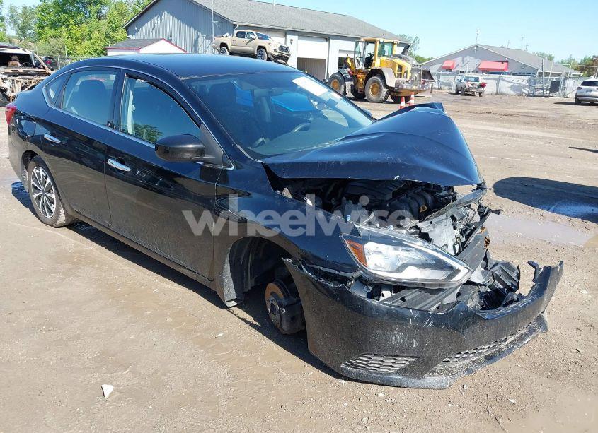 2017 Nissan Sentra SV (VIN 3N1AB7AP2HY288885) main photo