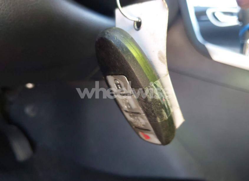 Photo 11 of 2017 Nissan Sentra SV (VIN 3N1AB7AP2HY288885)