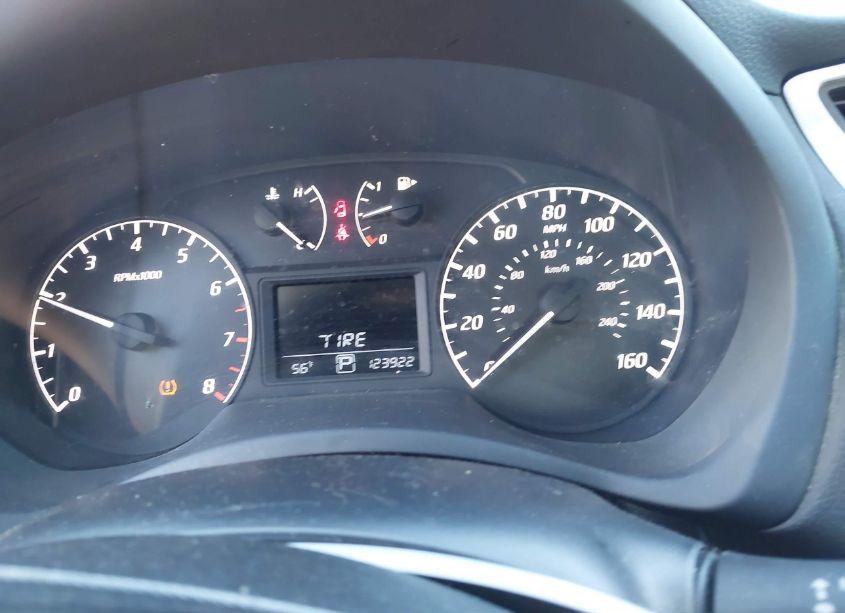 Photo 7 of 2017 Nissan Sentra S (VIN 3N1AB7AP2HY289955)