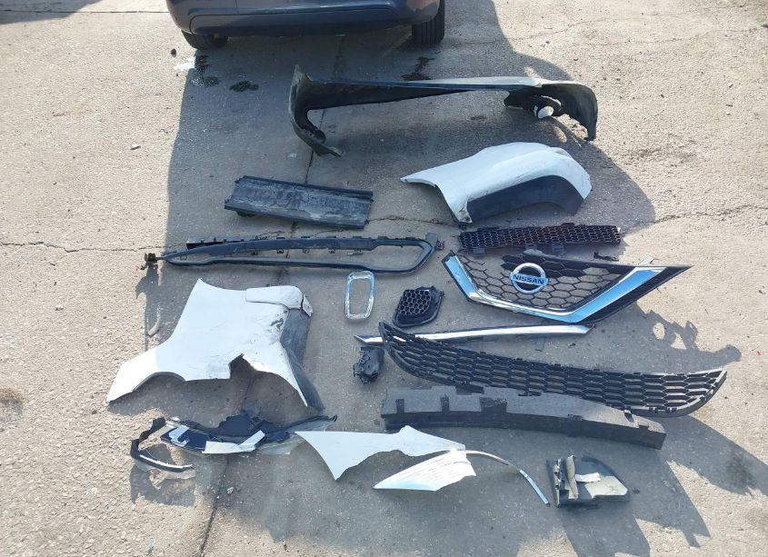 Photo 12 of 2017 Nissan Sentra SV (VIN 3N1AB7AP2HY291544)