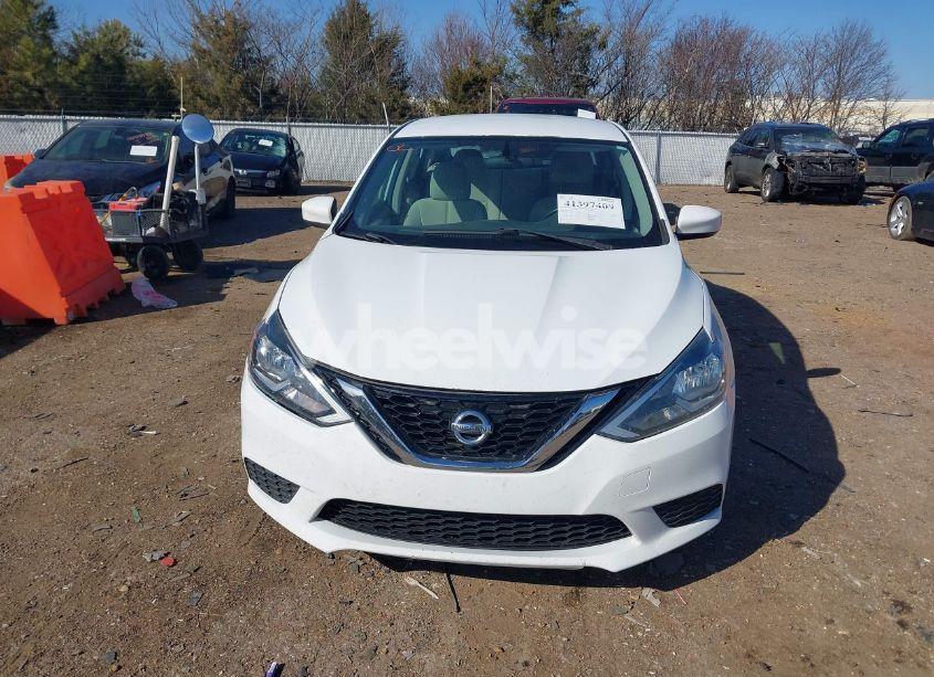 Photo 6 of 2017 Nissan Sentra S (VIN 3N1AB7AP2HY296341)