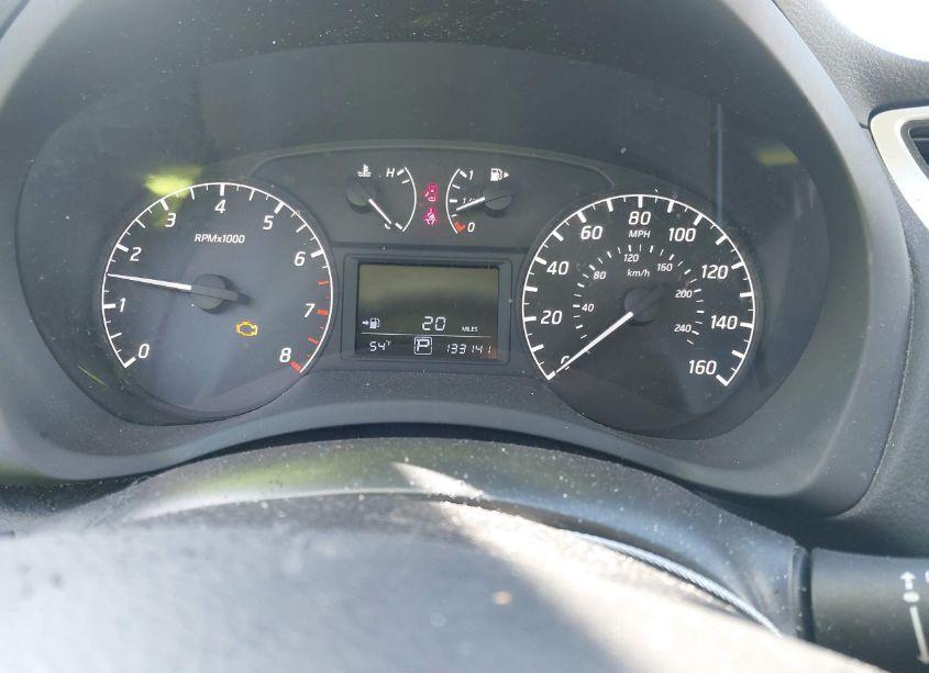 Photo 7 of 2017 Nissan Sentra S (VIN 3N1AB7AP2HY302283)