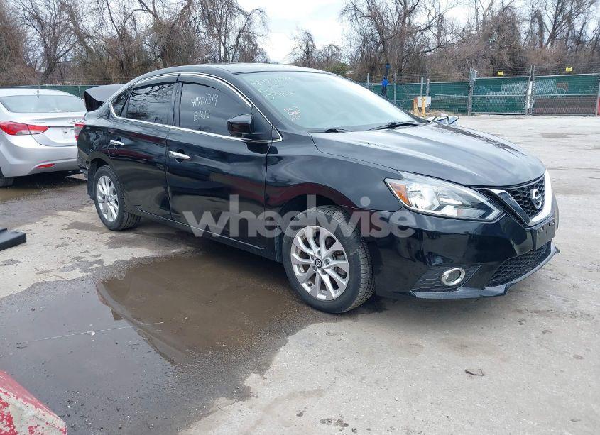 2017 Nissan Sentra SV (VIN 3N1AB7AP2HY305409) main photo