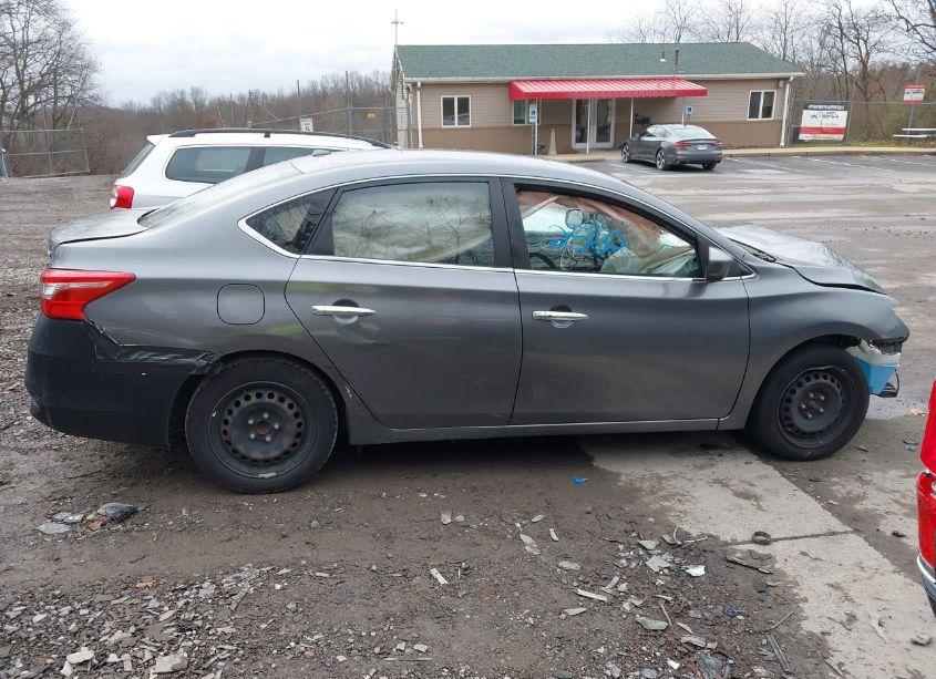 Photo 12 of 2017 Nissan Sentra SV (VIN 3N1AB7AP2HY312442)