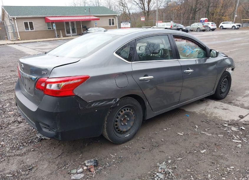 Photo 4 of 2017 Nissan Sentra SV (VIN 3N1AB7AP2HY312442)