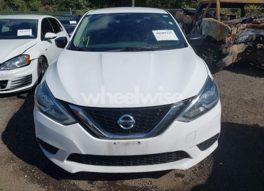 Photo 13 of 2017 Nissan Sentra SV (VIN 3N1AB7AP2HY312537)