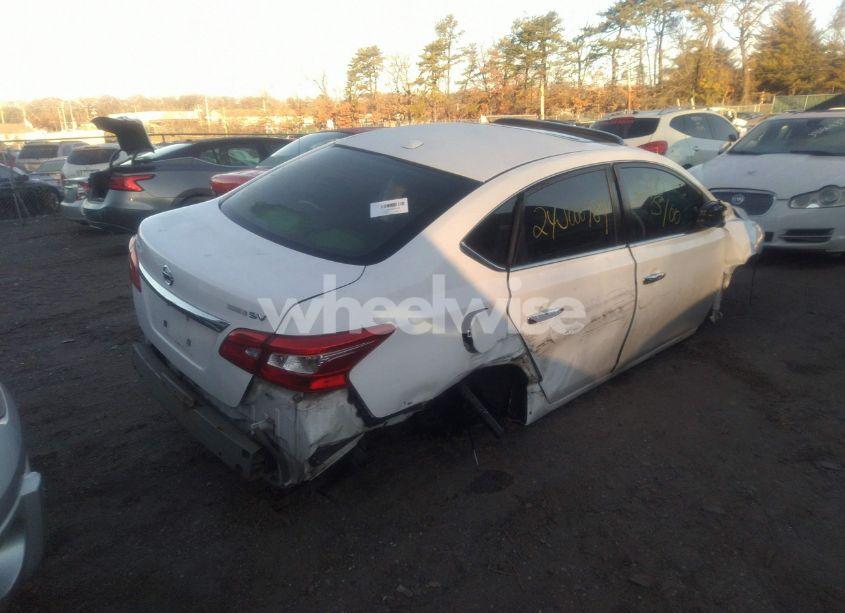 Photo 4 of 2017 Nissan Sentra SV (VIN 3N1AB7AP2HY327474)