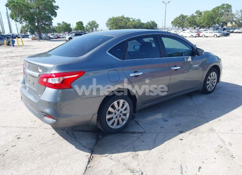 Photo 4 of 2017 Nissan Sentra S (VIN 3N1AB7AP2HY342511)