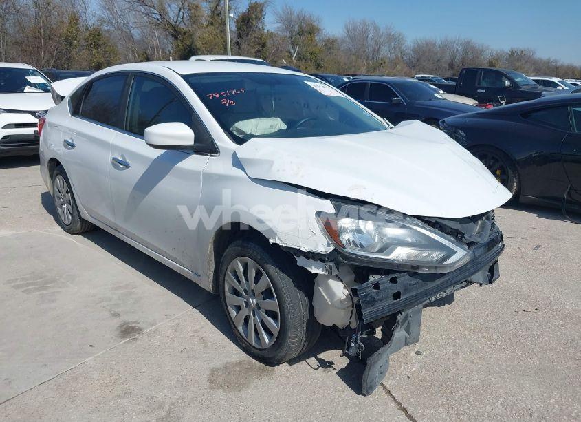 2017 Nissan Sentra S (VIN 3N1AB7AP2HY345635) main photo