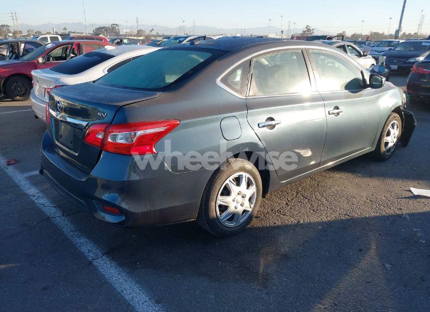 Photo 4 of 2017 Nissan Sentra SV (VIN 3N1AB7AP2HY347269)