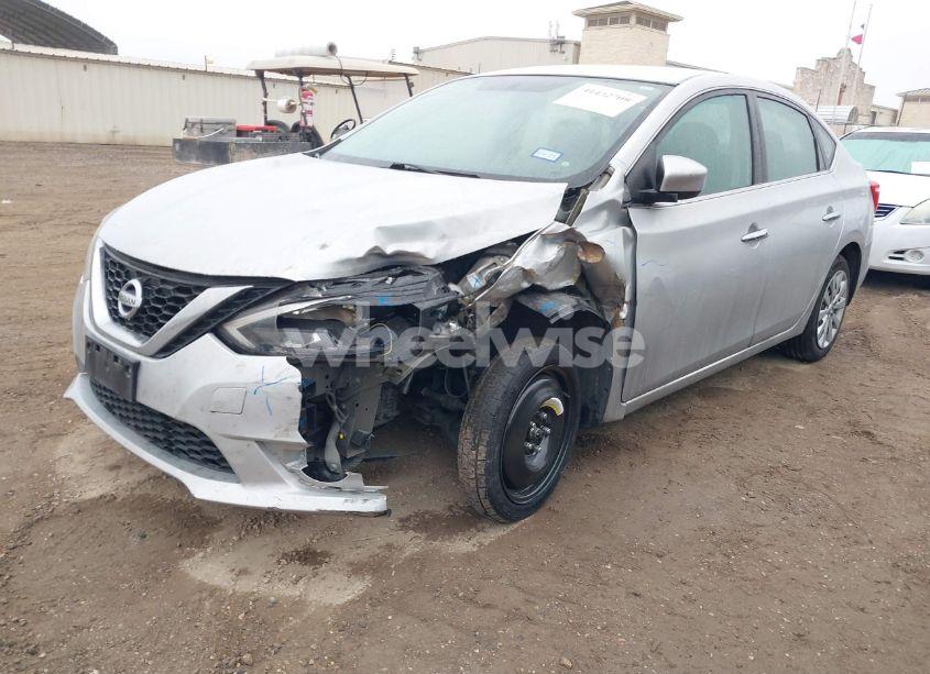 Photo 2 of 2017 Nissan Sentra SV (VIN 3N1AB7AP2HY355808)